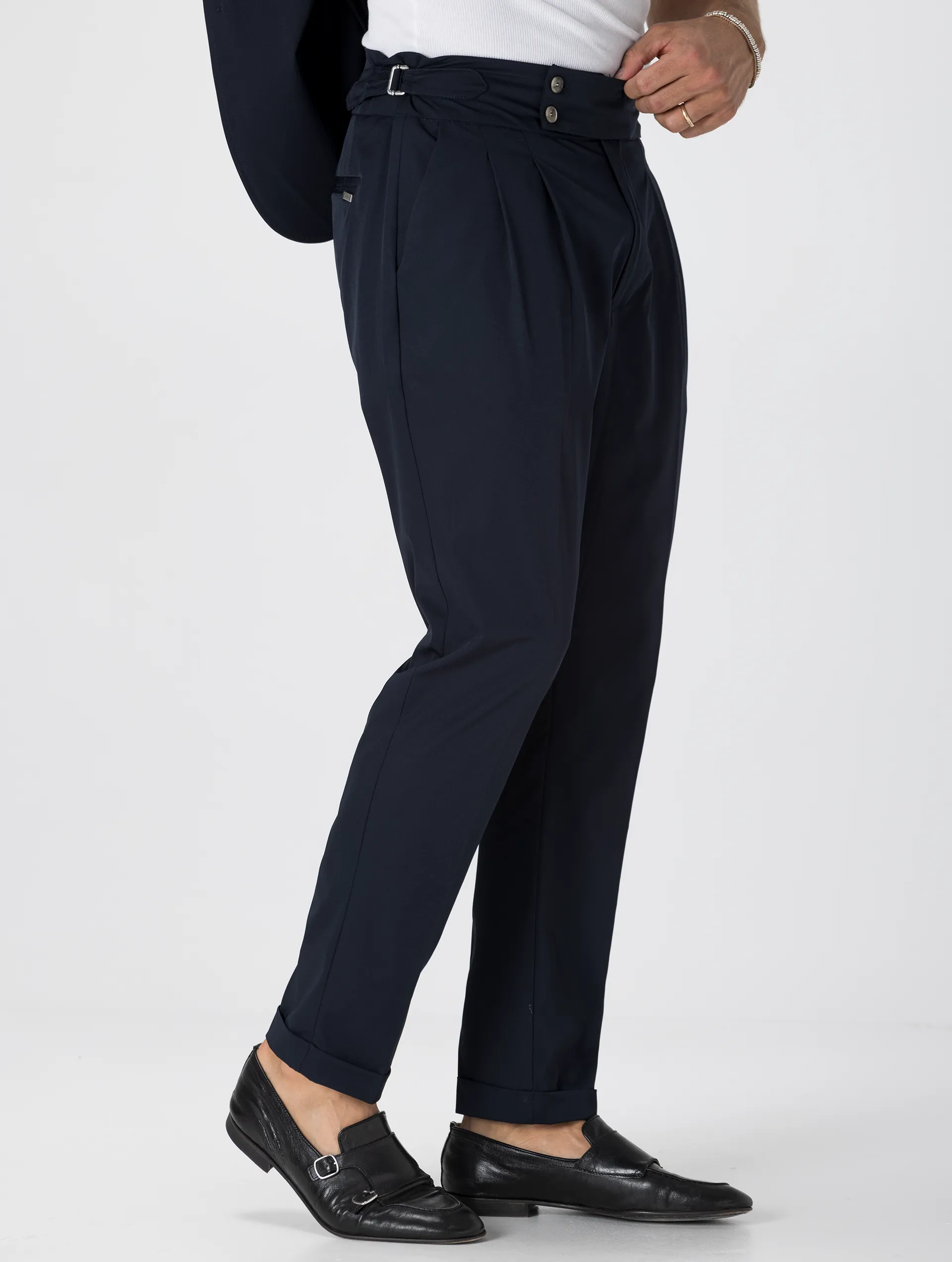 CALEB TECH DOUBLE PINCES PANTS IN BLUE