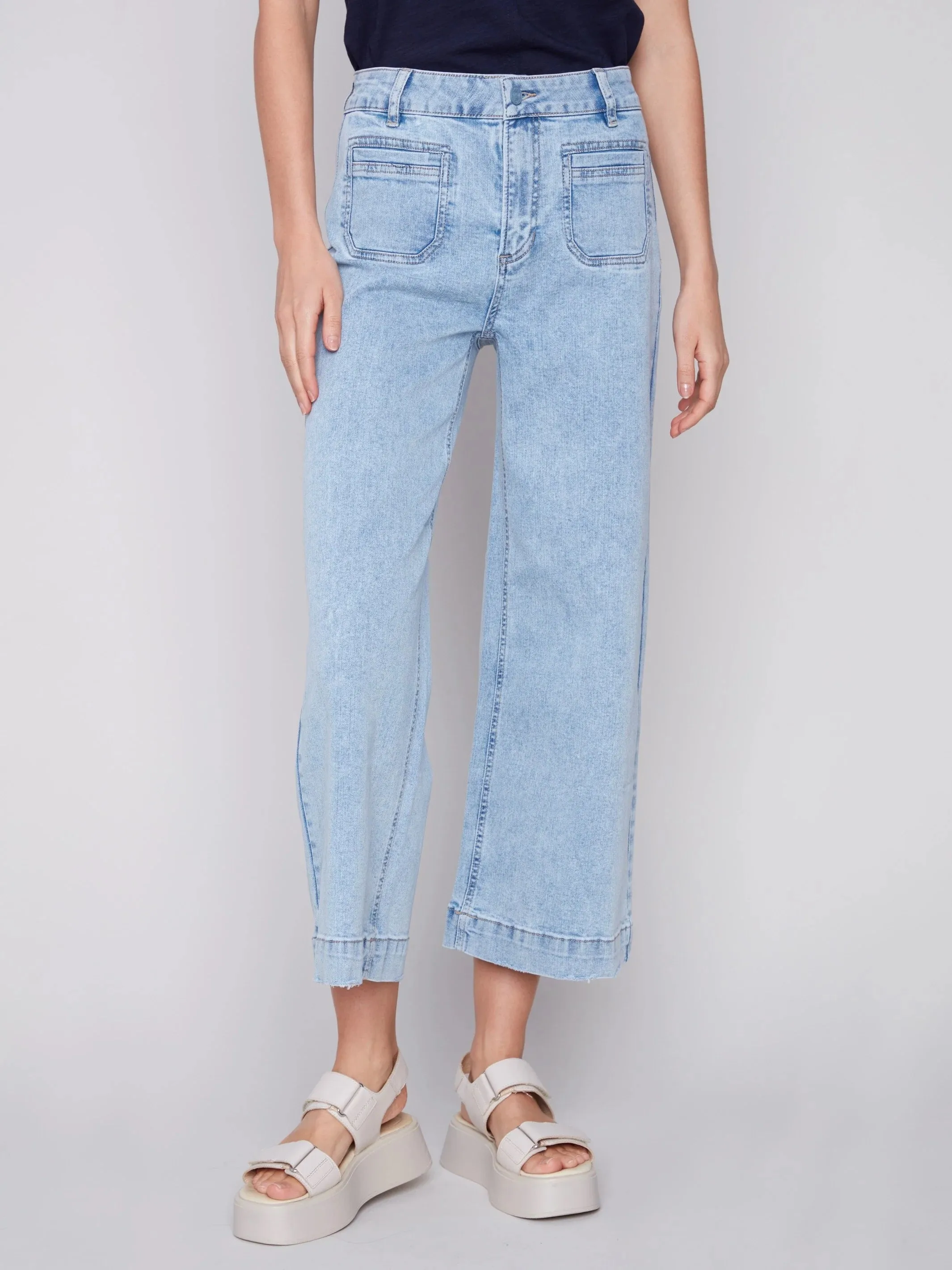 C.B 5478 Cropped Wide Legged Jeans