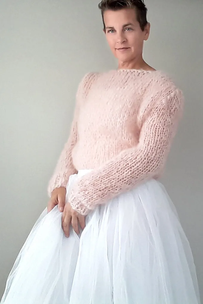 For You: Kuschelpullover aus Mohair für deinen Brautrock gestrickt