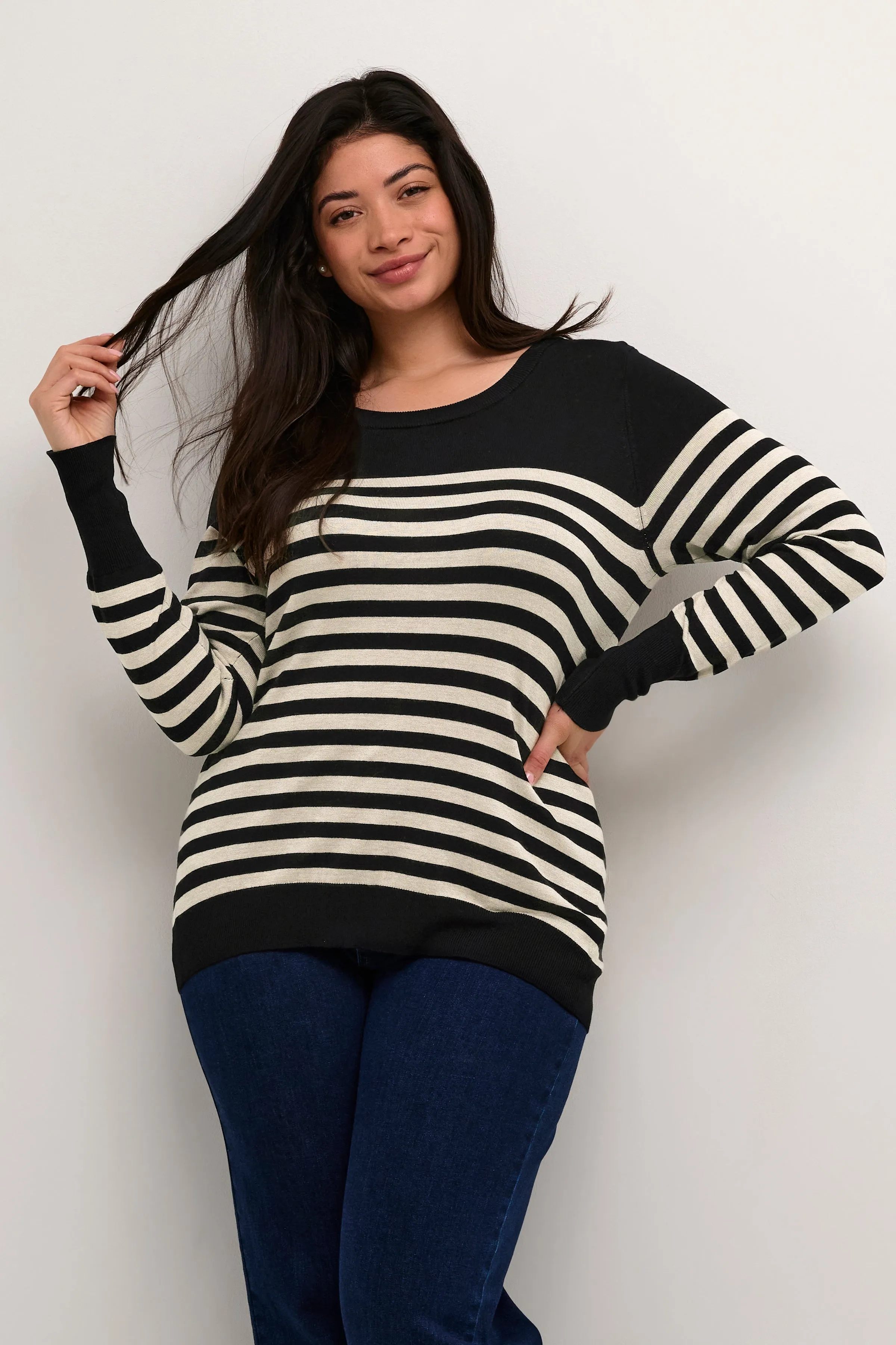 KClizzy Striped Knit Pullover