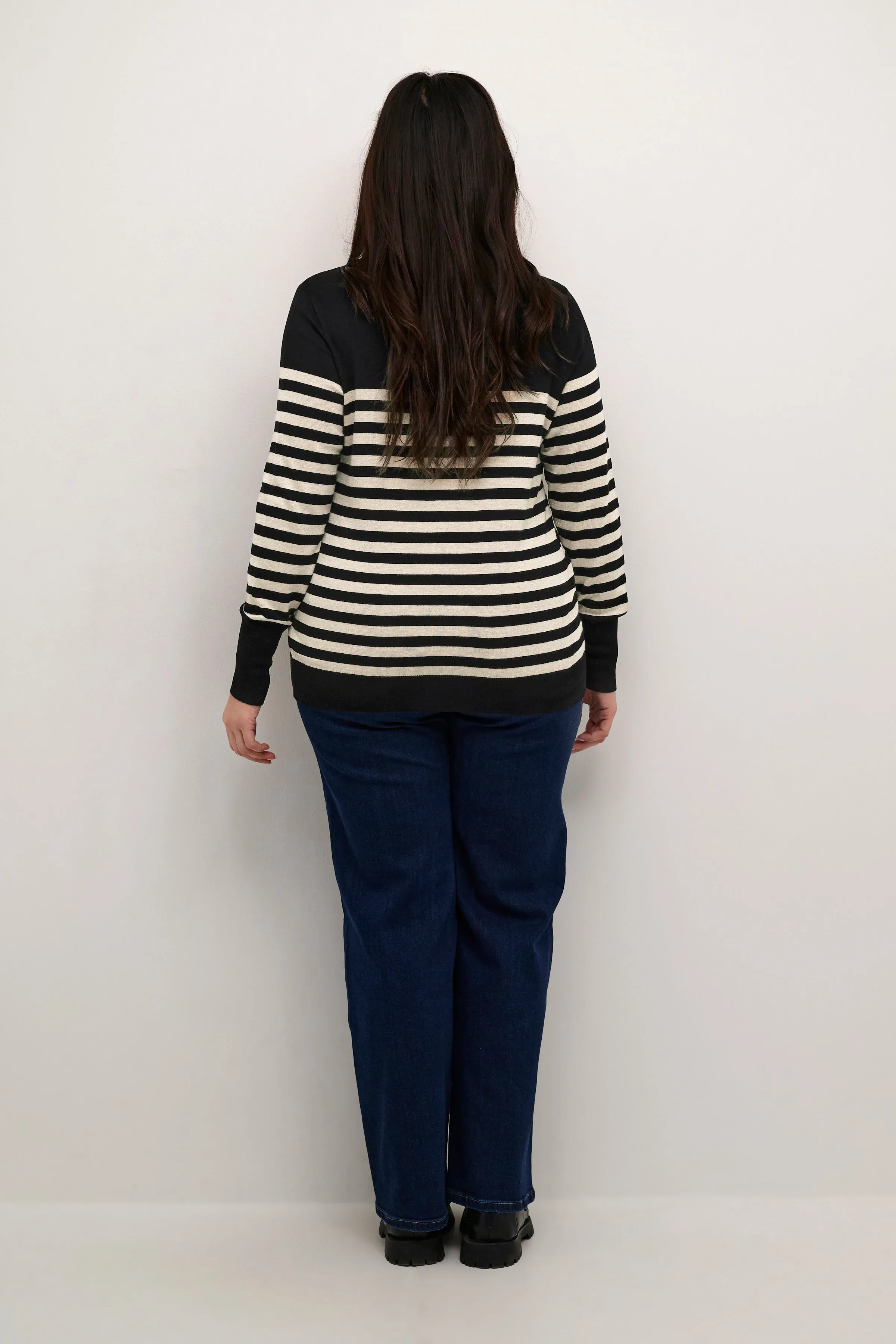 KClizzy Striped Knit Pullover
