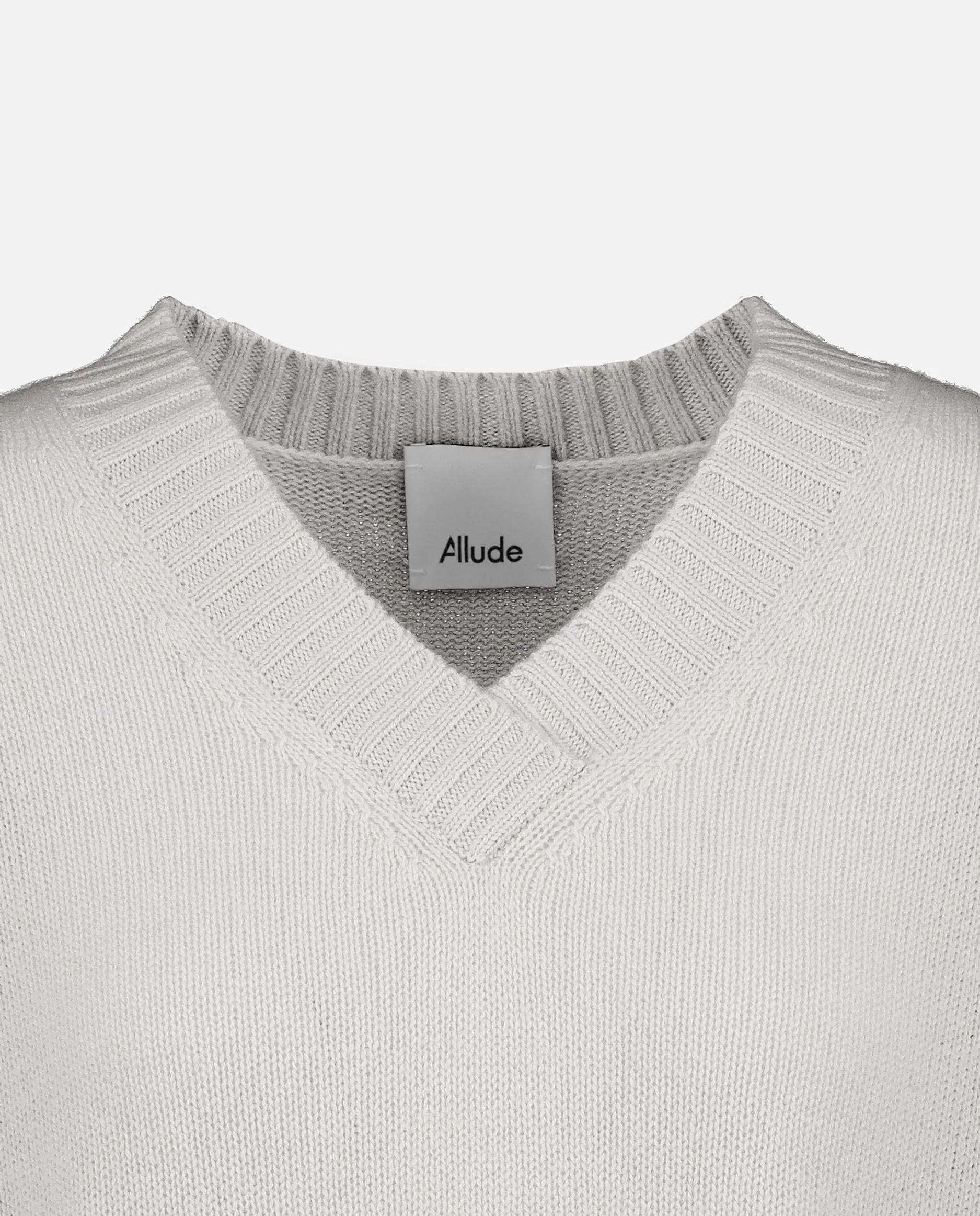 V-Pullover aus Cashmere in Grau